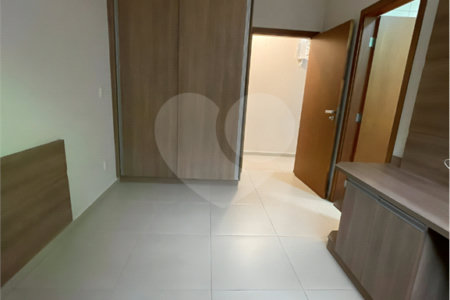 Casa à venda ou para alugar com 3 suítes em Jardim Salto Grande, Araraquara, SP