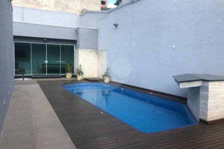 Casa à venda com 3 suítes no condomínio Parque das Graças, Atibaia - SP