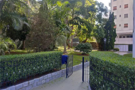 Apartamento à venda com 4 quartos, sendo 2 suítes,  em Vila Andrade, São Paulo, SP