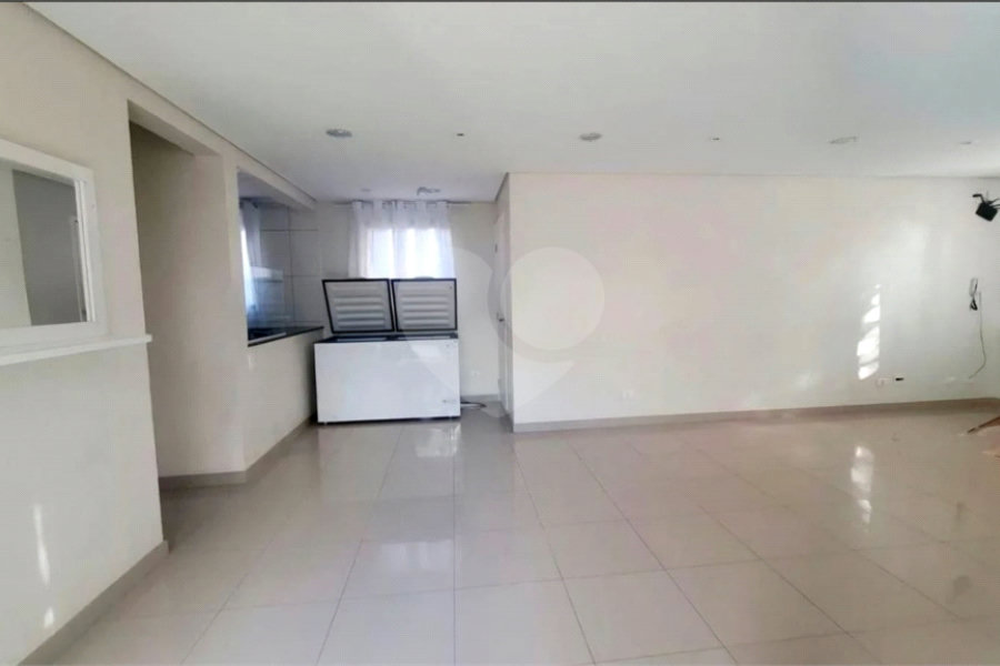 Casa à venda com 3 quartos, sendo 1 suíte, no condomínio Villas de São Francisco I, São Paulo - SP