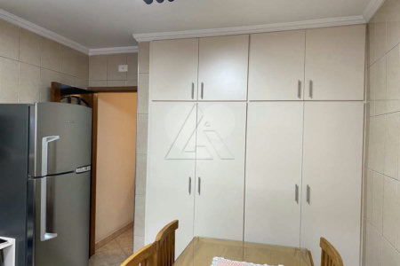 Sobrado à venda com 3 quartos, sendo 1 suíte, em Vila Sônia, São Paulo, SP