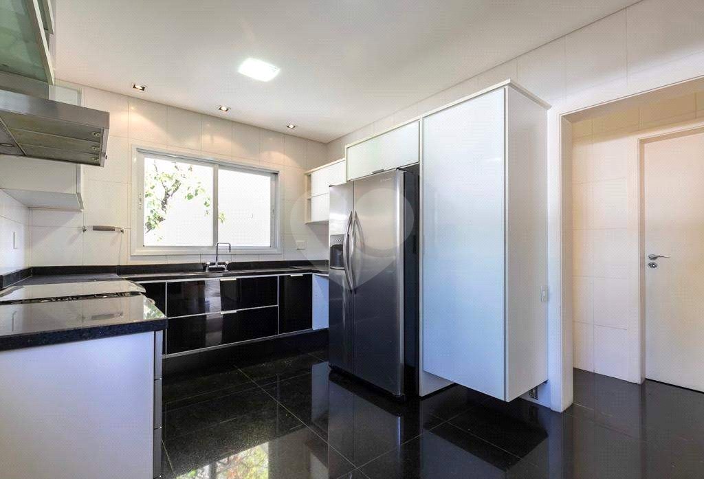 Casa à venda com 4 suítes no condomínio L`exclusive, São Paulo - SP