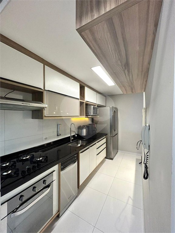 Apartamento à venda com 2 quartos, sendo 1 suíte, em Parque Reboucas, São Paulo, SP