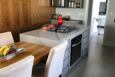 Casa à venda com 4 suítes no condomínio Alphaville Nova Esplanada 3, Votorantim - SP