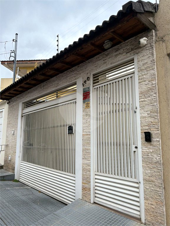 Sobrado à venda com 3 suítes em Sitio Morro Grande, São Paulo, SP