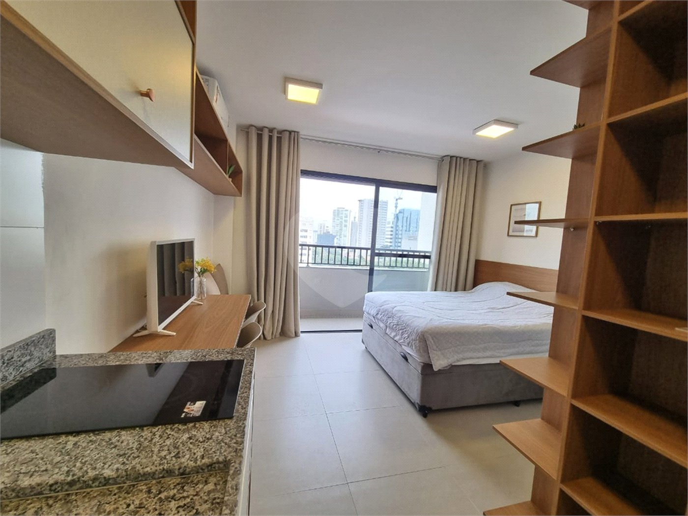 Apartamento à venda ou para alugar com 1 quarto em Pinheiros, São Paulo, SP