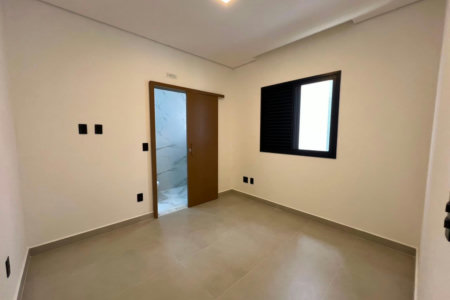 Sobrado com 4 dormitórios à venda, 234 m² por R$ 2.500.000,00 - Ponta da Praia - Santos/SP