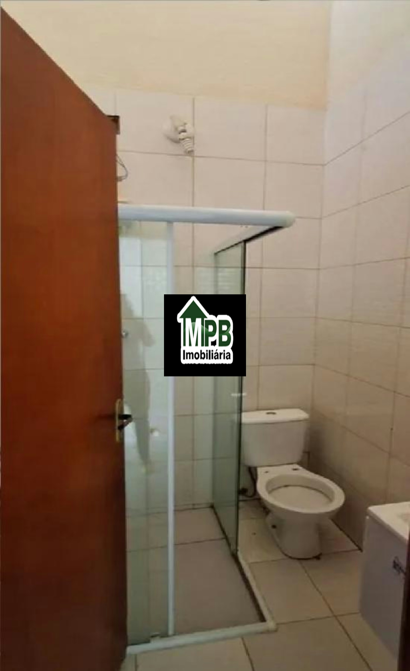 Casa à venda com 2 quartos, sendo 1 suíte, no condomínio Jardim Residencial Villa Amato, Sorocaba - SP