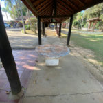 Casa à venda com 5 quartos, sendo 4 suítes, no condomínio Vilarejo Estoril, Mairiporã - SP