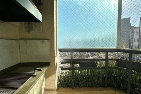 Apartamento para alugar com 3 quartos, sendo 1 suíte,  em Vila Andrade, São Paulo, SP