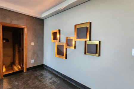 Casa à venda com 5 quartos, sendo 2 suítes, no condomínio Residencial Jardim Primavera, Louveira - SP