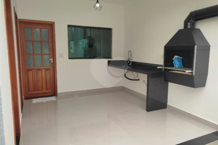Casa à venda com 3 quartos, sendo 1 suíte,  em Loteamento Parque Residencial Serras de Atibaia II, Atibaia, SP