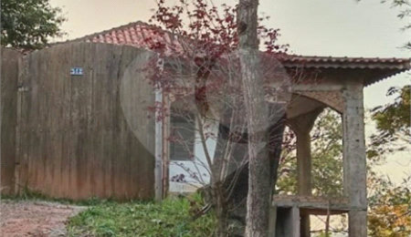 Casa à venda com 2 quartos, sendo 1 suíte,  no condomínio Mirante da Mantiqueira I, Mairiporã - SP