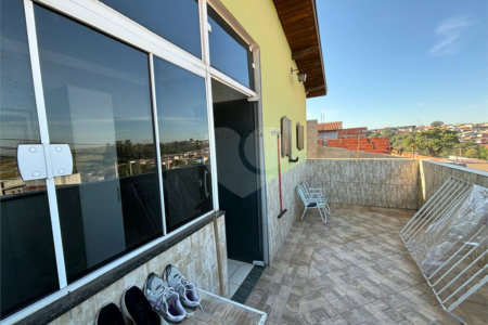 Casa à venda com 3 quartos, sendo 1 suíte, em Jardim Imperador, Salto, SP