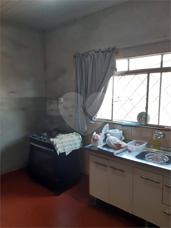 Casa à venda com 2 quartos no Centro, Salto, SP