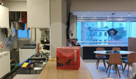 Apartamento à venda com 2 quartos, sendo 1 suíte,  em Santana, São Paulo, SP