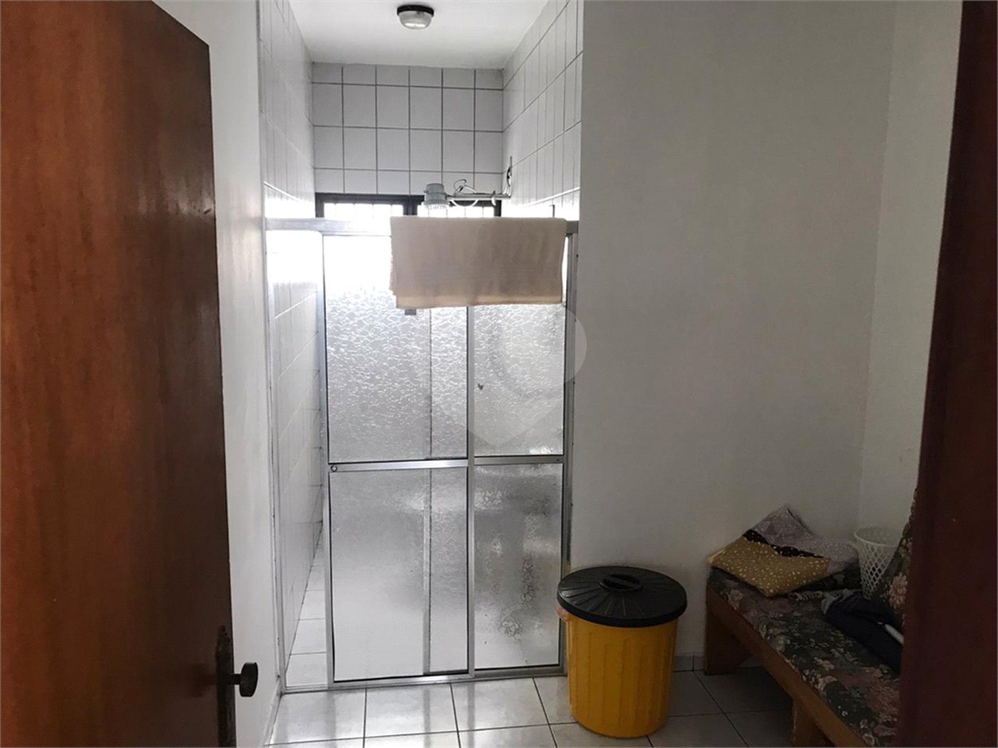Casa à venda com 2 quartos, sendo 3 suítes, em Vila Oliveira, Mogi das Cruzes, SP