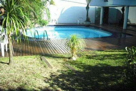 Sobrado à venda com 4 quartos, sendo 3 suítes,  em Alto da Boa Vista, São Paulo, SP