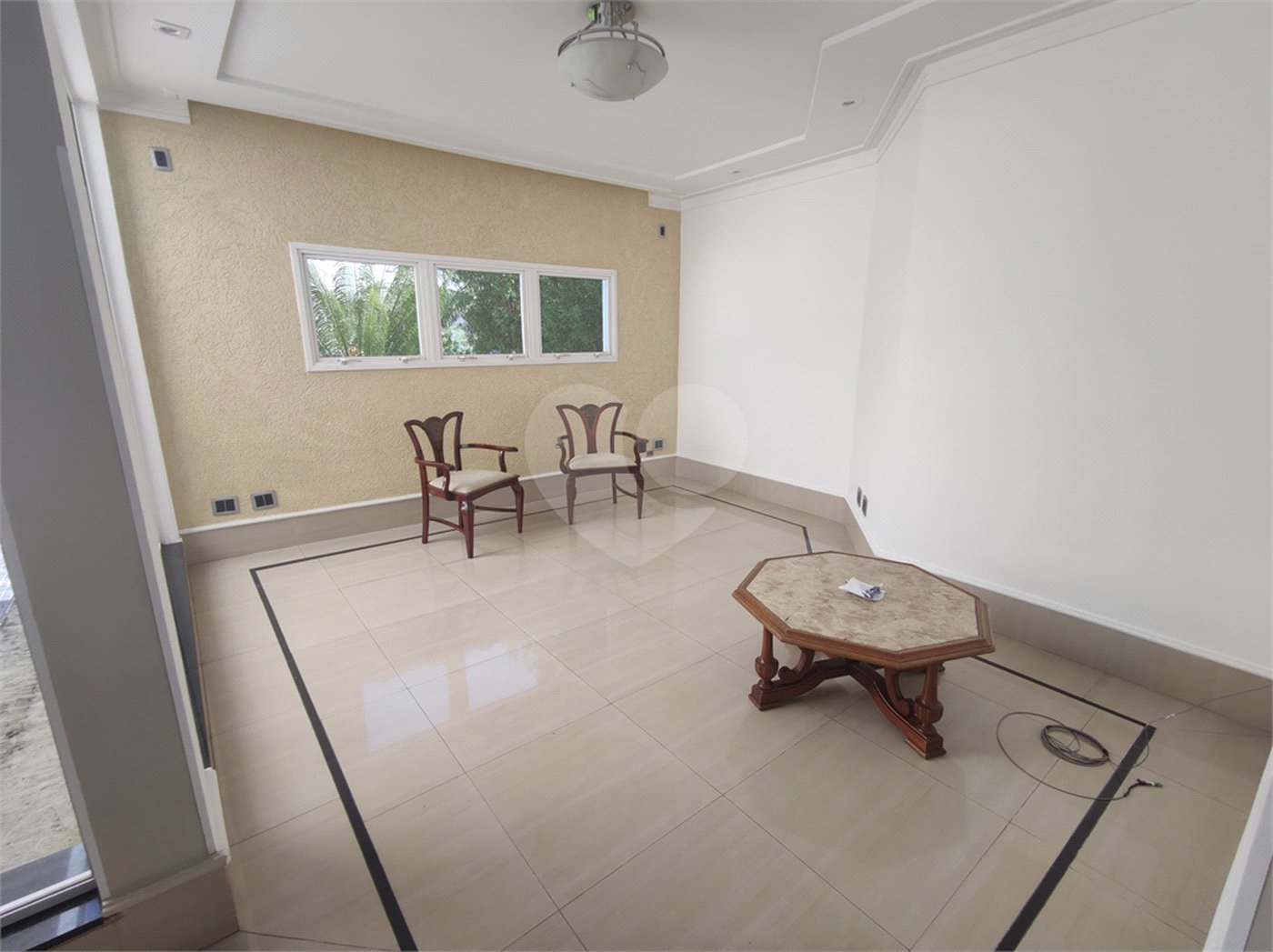 Casa à venda com 3 suítes no condomínio Residencial Suzano, Suzano - SP