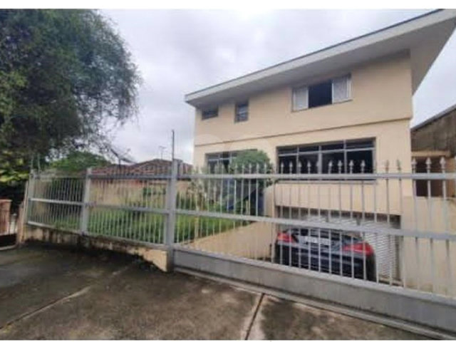 Sobrado à venda com 4 quartos, sendo 3 suítes,  em Jardim Petrópolis, São Paulo, SP