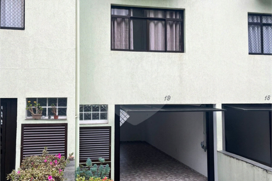 Casa à venda com 2 quartos, sendo 1 suíte, no condomínio Villa Faenza, São Paulo - SP