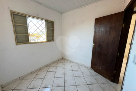 Sobrado à venda com 3 quartos em Vila Maciel, Itapetininga, SP