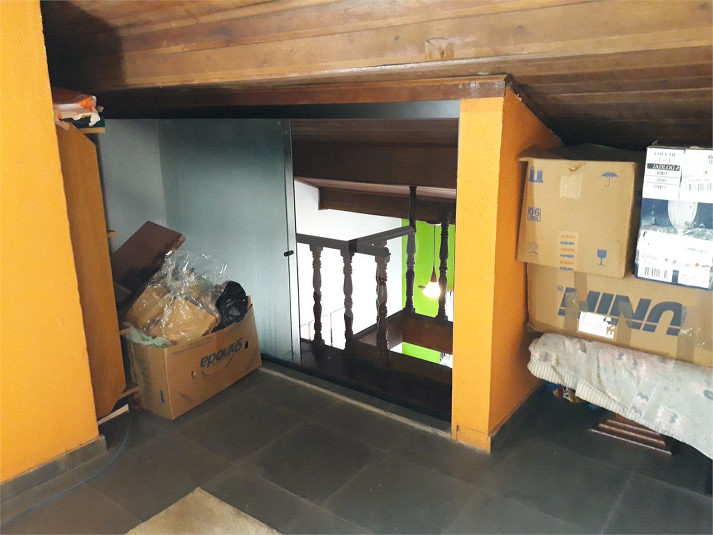 Sobrado à venda com 3 quartos, sendo 1 suíte,  em Jardim Oriental, São Paulo, SP