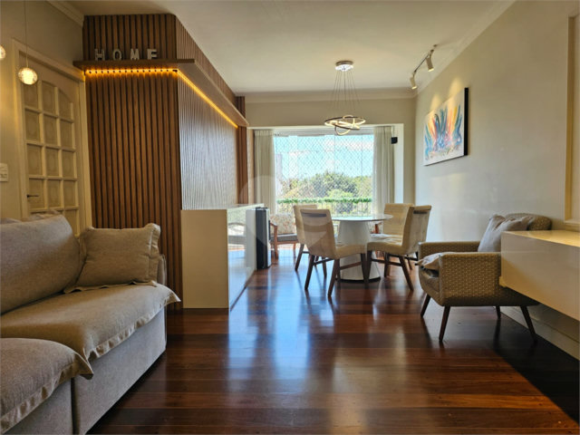 Apartamento à venda com 3 quartos, sendo 1 suíte,  em Santo Amaro, São Paulo, SP