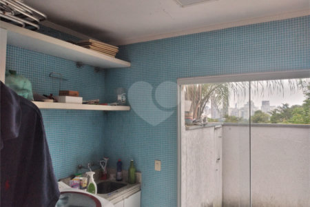 Casa à venda com 6 quartos, sendo 3 suítes, em Jardim Guedala, São Paulo, SP
