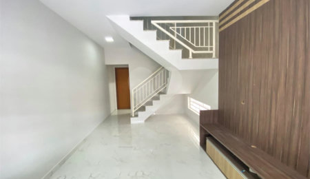 Casa à venda com 3 quartos, sendo 1 suíte,  no condomínio Maria Bonita, Indaiatuba - SP