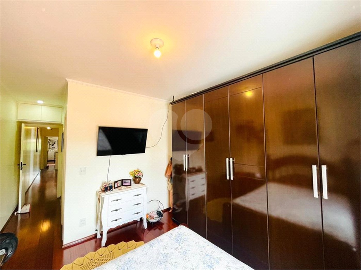 Villagio à venda com 4 quartos, sendo 2 suítes, em Saúde, São Paulo, SP