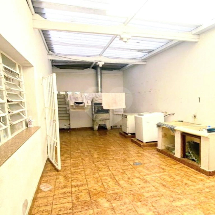 Casa à venda com 3 quartos, sendo 1 suíte, no condomínio Não Info, São Paulo - SP