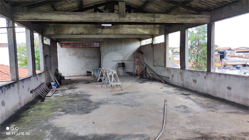 Sobrado à venda com 5 quartos, sendo 3 suítes, em Vila Campestre, São Paulo, SP