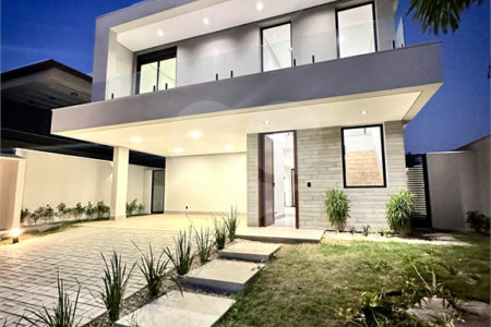 Sobrado à venda com 4 suítes em Jardim Itália, Cuiabá, MT