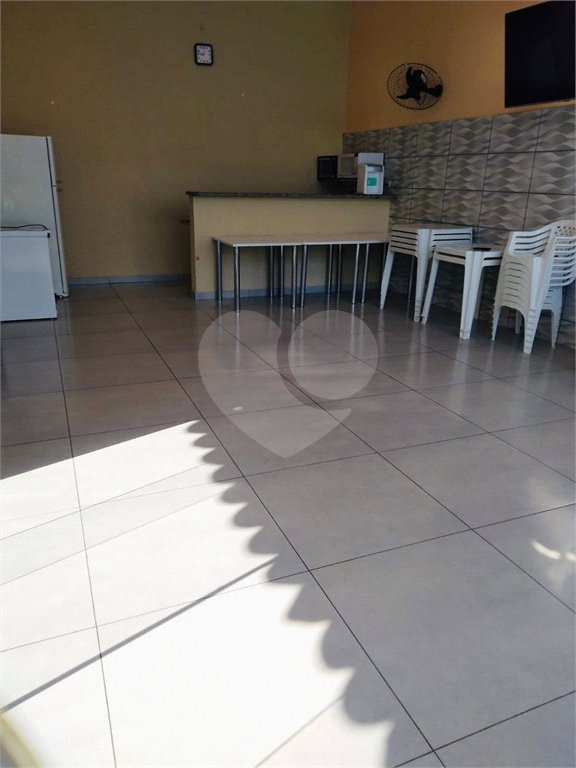 Casa à venda com 3 quartos, sendo 1 suíte, no condomínio Moradas do Horto, São Paulo - SP