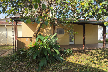 Casa à venda com 3 quartos, sendo 2 suítes, em Vila Helena, Atibaia, SP