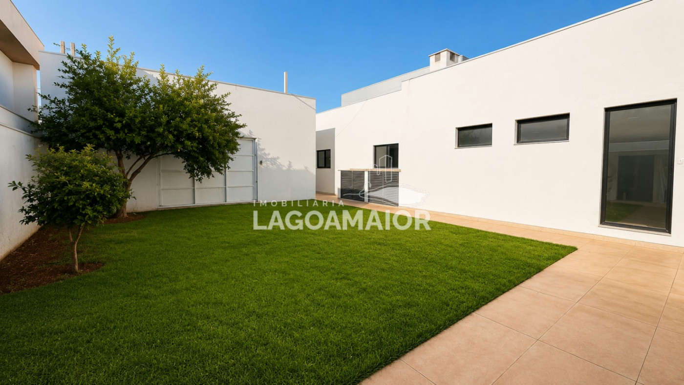 Casa à venda com 3 quartos, sendo 3 suítes, no condomínio Residencial Costa Leste, Três Lagoas - MS