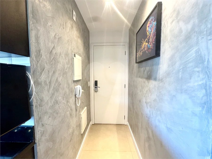 Último Andar | Estação Gabriele | 38 m² | Mobiliado | Campo Belo