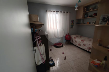 Casa à venda com 2 quartos, sendo 1 suíte, em Vila Santa Terezinha, Várzea Paulista, SP