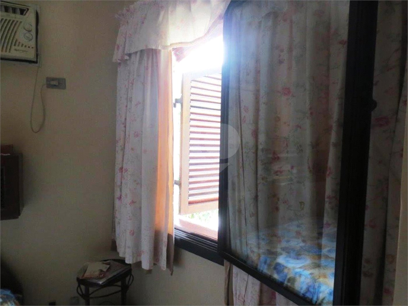 Sobrado à venda com 4 quartos, sendo 1 suíte, em Tucuruvi, São Paulo, SP