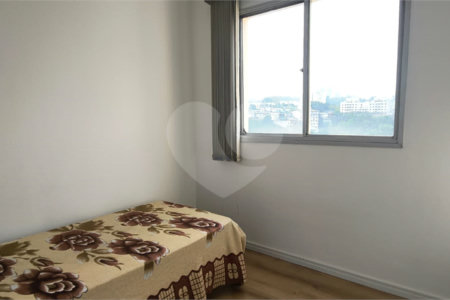 Apartamento à venda com 2 quartos em Jardim Ivana, São Paulo, SP