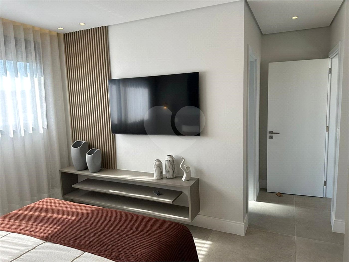Casa à venda com 6 suítes no condomínio Golf CL, Bertioga - SP