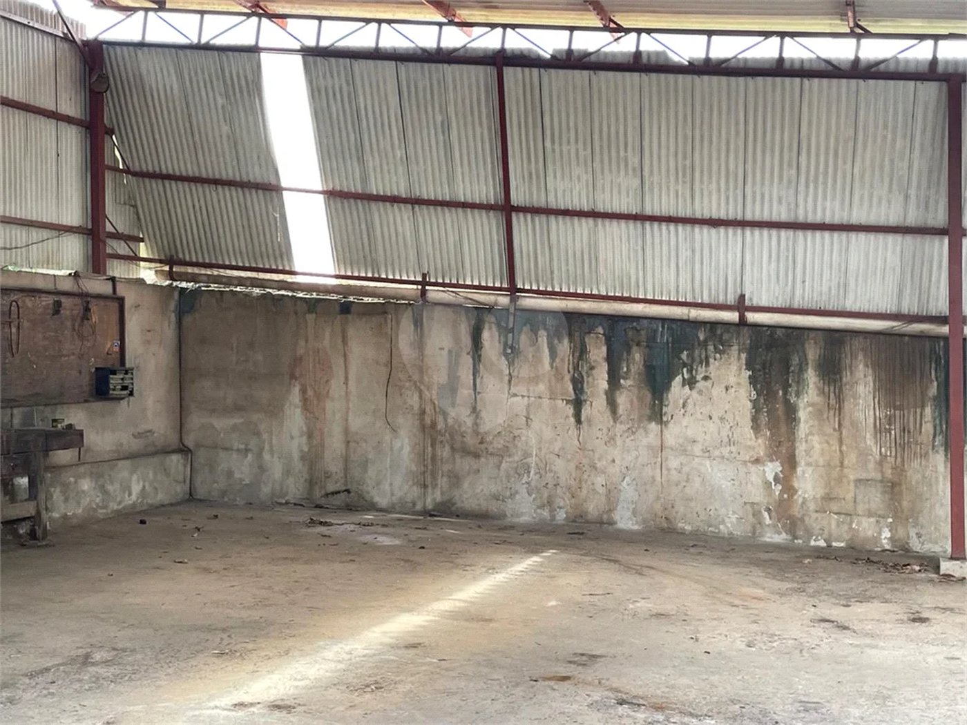 Terreno Comercial para Venda e Locação no Bairro Estância Lago Azul em Piracicaba/SP.