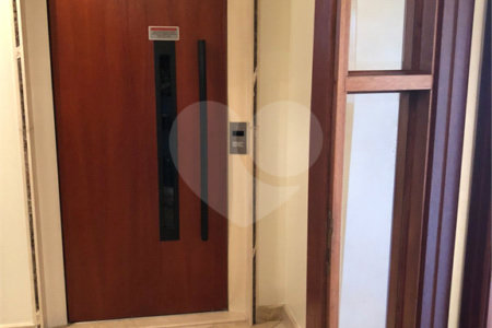 Apartamento à venda com 4 quartos, sendo 1 suíte, em Jardim Avelino, São Paulo, SP