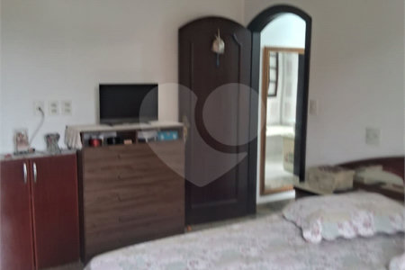 Casa à venda com 3 suítes, em Campo Grande, Rio de Janeiro, RJ