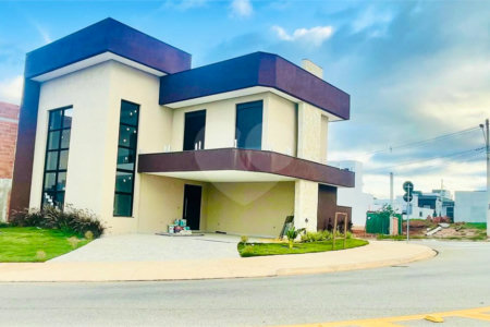 Casa à venda com 3 suítes no condomínio Residencial Villagio Wanel, Sorocaba - SP
