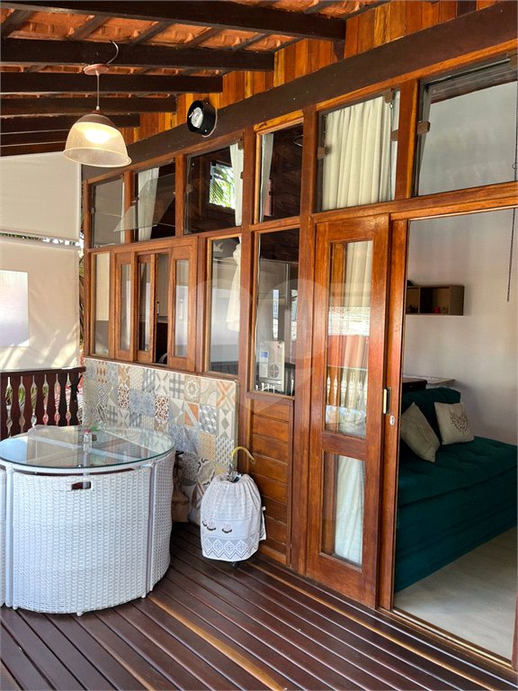 Casa Térrea à venda com 5 quartos, sendo 3 suítes,  em Vila Oliveira, Mogi das Cruzes, SP