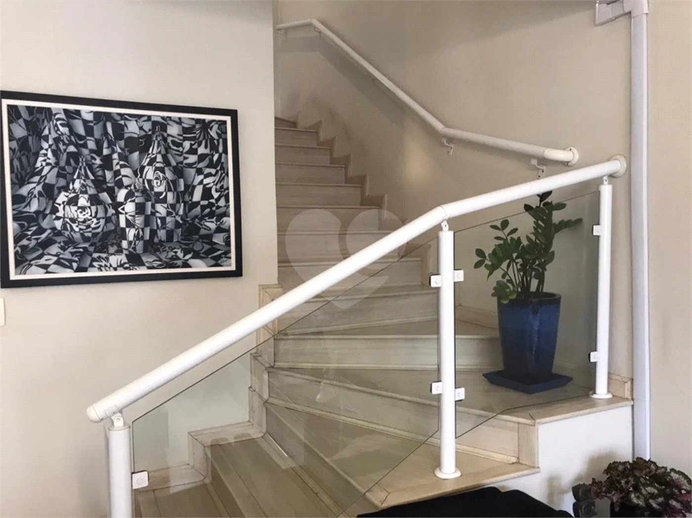 Casa Sobrado à venda no Planalto Paulista de 153m² com 3 dormitórios e 2 vagas