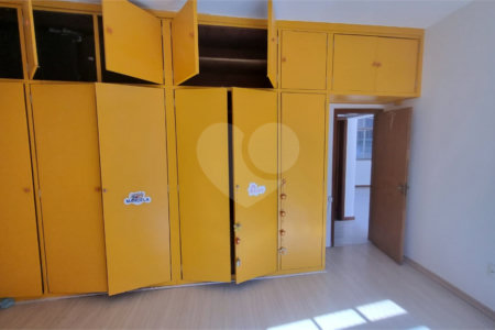 Casa de Vila à venda com 3 quartos, sendo 2 suítes,  em Tijuca, Rio de Janeiro, RJ