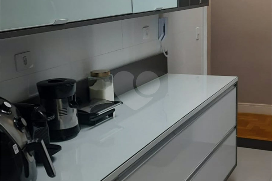 Apartamento à venda com 3 quartos, sendo 1 suíte, em Santana, São Paulo, SP